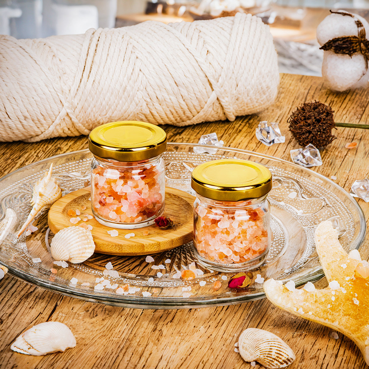 60 Pcs 1.5 oz Mini Glass Jars with Lids