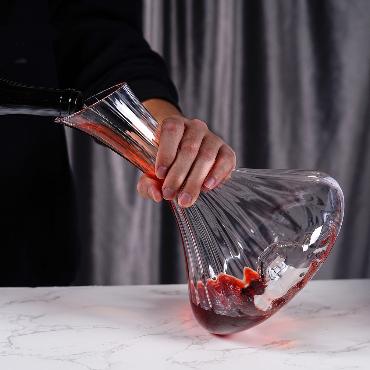 1500ML（63 OZ）Hand-Blown Crystalline Wine Decanter